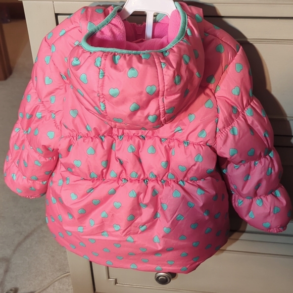 Pink puffer coat - Picture 2 of 2
